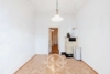 Charmanter Altbauklassiker – 3 Zimmer in bester Lage - Schlafzimmer 1